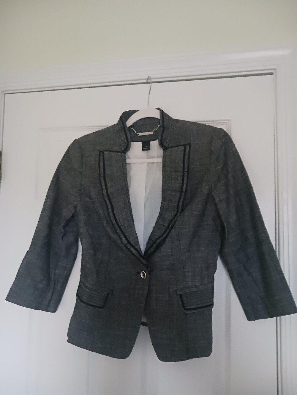 WHBM Womens 6 Gray Linen Blend Ruffle Shawl Collar One Button‎ Blazer